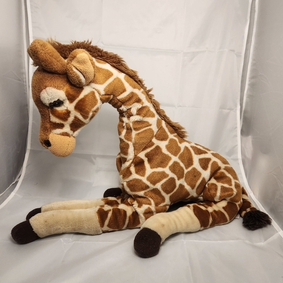 FAO Schwarz Other - 14” F.A.O 2012 Giraffe Plush Stuffed Animal